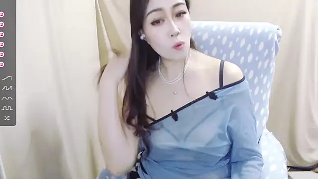 Snapshot of AkinLocal chatting on 03/05/26, 02:51 AkinLocal online show from 03/05/26, 02:51