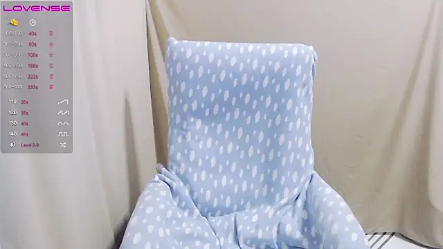 Snapshot of AkinLocal chatting on 03/26/26, 02:17 AkinLocal online show from 03/26/26, 02:17