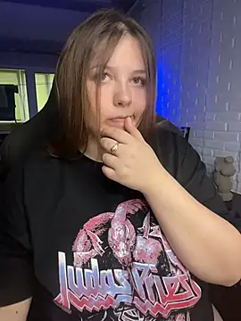 XNirvanaX online show from 10/31/25, 05:08