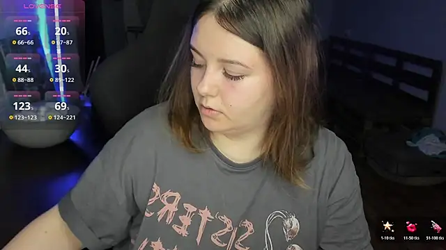 XNirvanaX online show from 11/28/25, 03:42