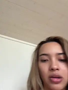 Snapshot of Irina_Grant chatting on 04/13/26, 01:38 Irina Grant online show from 04/13/26, 01:38