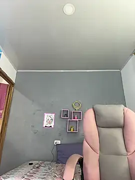 SexyLeilaa online show from 12/19/24, 06:45