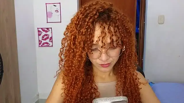 SexyLeilaa online show from 10/18/25, 01:41