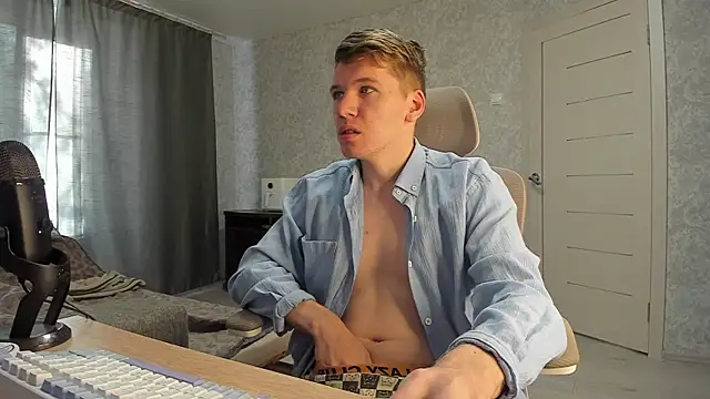 Bananas dick online show from 10/19/25, 07:31