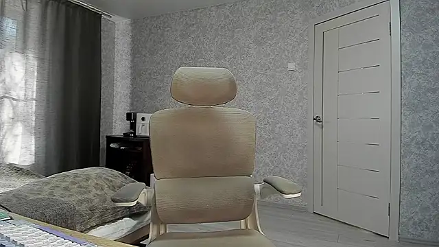 Snapshot of Bananas_dick chatting on 03/21/26, 09:47 Bananas dick online show from 03/21/26, 09:47