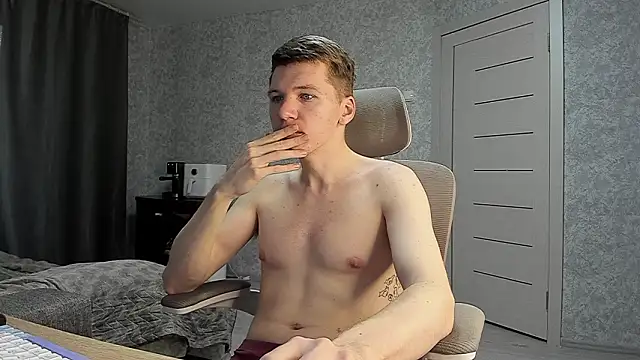 Snapshot of Bananas_dick chatting on 03/24/26, 05:01 Bananas dick online show from 03/24/26, 05:01