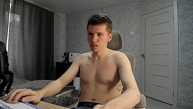 Snapshot of Bananas_dick chatting on 04/01/26, 06:36 Bananas dick online show from 04/01/26, 06:36