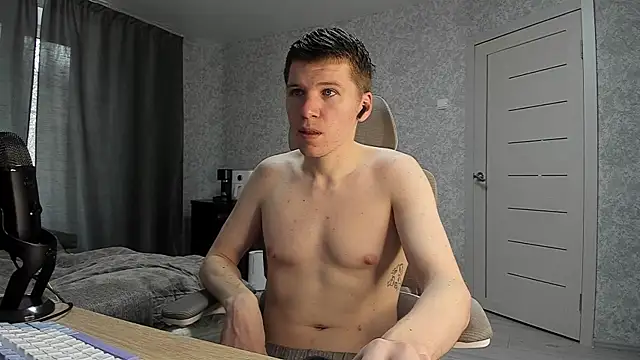 Snapshot of Bananas_dick chatting on 04/07/26, 06:14 Bananas dick online show from 04/07/26, 06:14