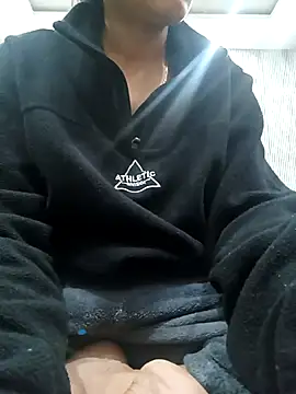 Snapshot of Beautiful_xxo chatting on 03/04/25, 10:24 Beautiful xxo online show from 03/04/25, 10:24