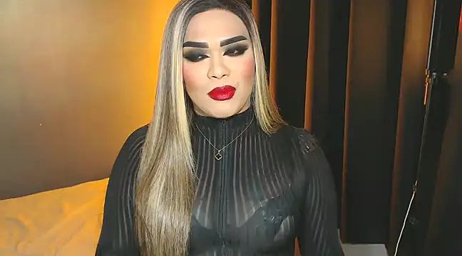 Snapshot of VictoriaEliz chatting on 02/12/25, 06:51 VictoriaEliz online show from 02/12/25, 06:51