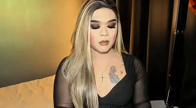 Snapshot of VictoriaEliz chatting on 03/16/25, 11:49 VictoriaEliz online show from 03/16/25, 11:49