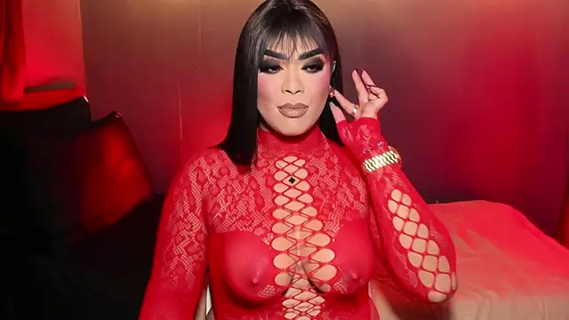 Snapshot of VictoriaEliz chatting on 12/19/25, 06:48 VictoriaEliz online show from 12/19/25, 06:48