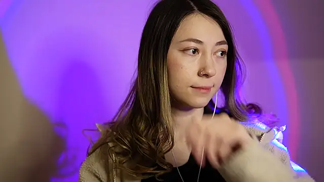 Snapshot of chibi_moon_ chatting on 02/13/25, 09:17 chibi moon online show from 02/13/25, 09:17