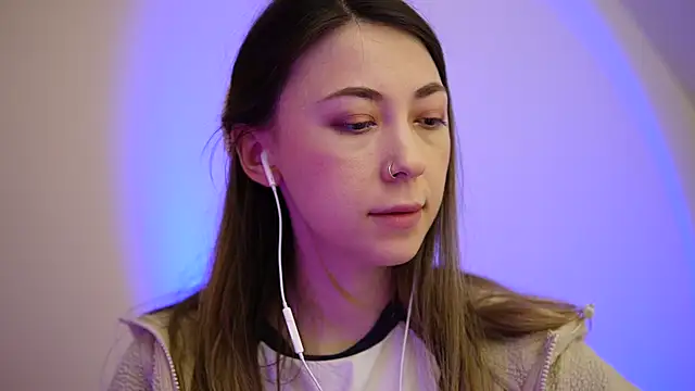 Snapshot of chibi_moon_ chatting on 03/23/25, 12:26 chibi moon online show from 03/23/25, 12:26