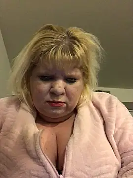 Snapshot of JemJensen30 chatting on 03/03/25, 12:05 JemJensen30 online show from 03/03/25, 12:05