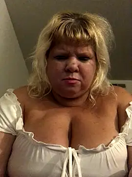 Snapshot of JemJensen30 chatting on 09/27/25, 07:02 JemJensen30 online show from 09/27/25, 07:02