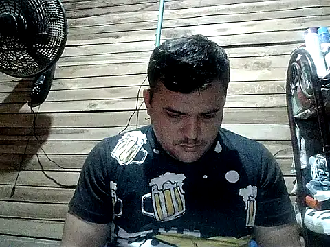 Snapshot of Arcangel_05 chatting on 03/26/26, 03:45 Arcangel 05 online show from 03/26/26, 03:45