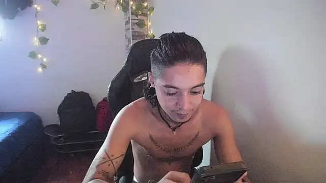 saad man online show from 11/16/25, 08:47