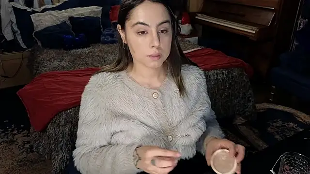 Snapshot of VanessaDoyle chatting on 11/26/25, 12:55 VanessaDoyle online show from 11/26/25, 12:55