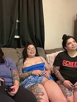 Snapshot of drizzypeach602 chatting on 03/21/26, 08:19 drizzypeach602 online show from 03/21/26, 08:19