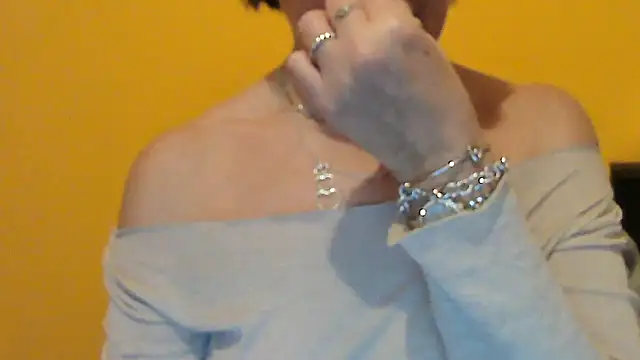 Snapshot of Althea_Love chatting on 11/21/25, 08:13 Althea Love online show from 11/21/25, 08:13