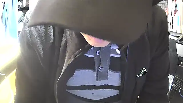 Snapshot of nonnomaturobisex chatting on 01/26/25, 03:47 nonnomaturobisex online show from 01/26/25, 03:47