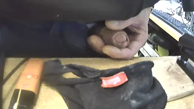 Snapshot of nonnomaturobisex chatting on 01/26/25, 06:48 nonnomaturobisex online show from 01/26/25, 06:48