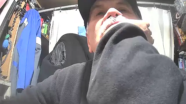 Snapshot of nonnomaturobisex chatting on 02/13/25, 03:14 nonnomaturobisex online show from 02/13/25, 03:14