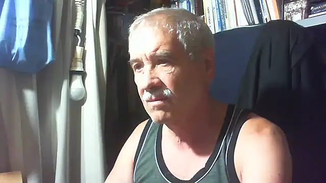 Snapshot of nonnomaturobisex chatting on 09/22/25, 06:26 nonnomaturobisex online show from 09/22/25, 06:26