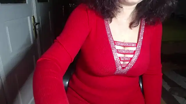 Snapshot of BellisimaAh chatting on 12/30/24, 07:53 BellisimaAh online show from 12/30/24, 07:53