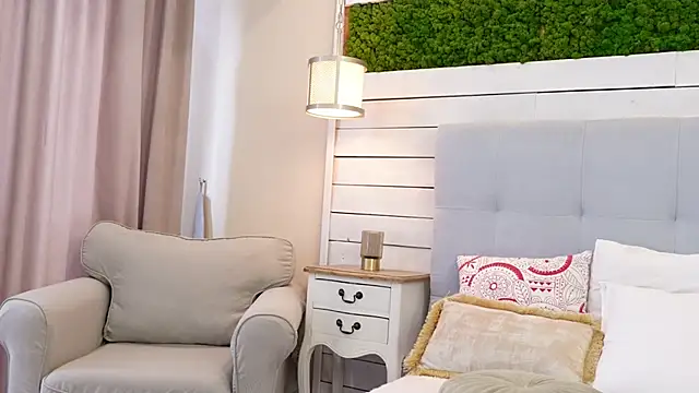 Snapshot of IsabellaMysty chatting on 02/23/26, 09:06 IsabellaMysty online show from 02/23/26, 09:06