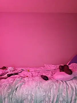 Snapshot of oliviaprettypussy chatting on 05/09/26, 01:11 oliviaprettypussy online show from 05/09/26, 01:11