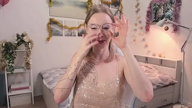 MissRightX online show from 11/25/25, 08:25