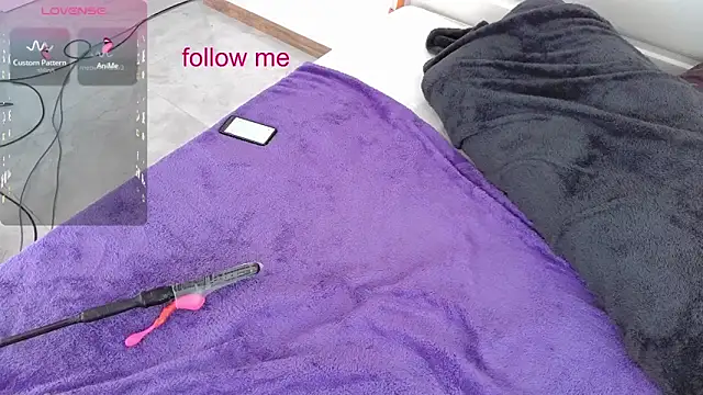 madmaxxx1989 online show from 12/19/24, 06:12