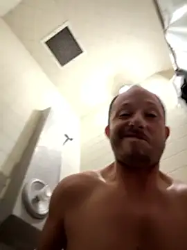 Roberts8inchcock online show from 02/13/26, 05:09