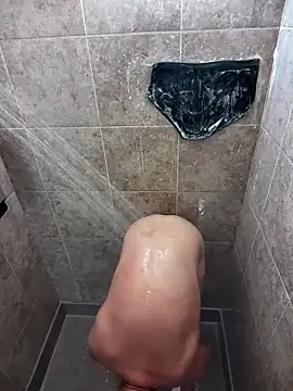 Roberts8inchcock online show from 02/15/26, 09:30