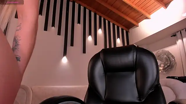 LexieWayne online show from 01/17/25, 02:08