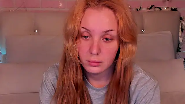 LianaFord online show from 11/30/25, 08:57