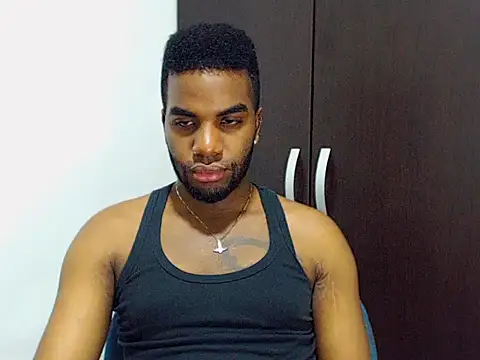 Snapshot of Rene_hotman chatting on 10/28/25, 09:17 Rene hotman online show from 10/28/25, 09:17