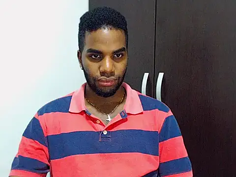 Snapshot of Rene_hotman chatting on 10/30/25, 08:42 Rene hotman online show from 10/30/25, 08:42