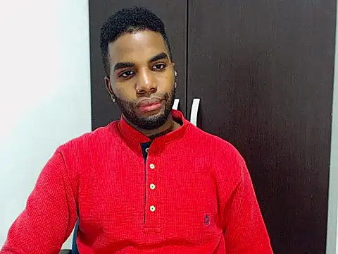 Snapshot of Rene_hotman chatting on 11/13/25, 07:35 Rene hotman online show from 11/13/25, 07:35