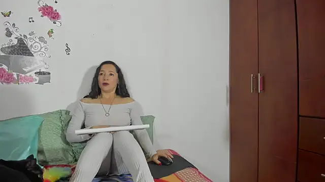 anthonela mature  online show from 02/27/25, 10:09