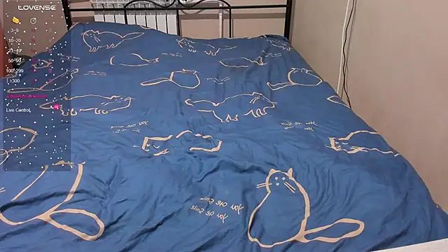 eva zero online show from 12/22/25, 02:47