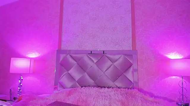 Snapshot of AntonellaRossi chatting on 11/24/25, 07:46 AntonellaRossi online show from 11/24/25, 07:46