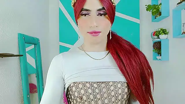 Snapshot of priscilahotker chatting on 03/01/25, 09:04 priscilahotker online show from 03/01/25, 09:04
