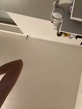 Snapshot of Zeyna1 chatting on 01/15/25, 05:15 Zeyna1 online show from 01/15/25, 05:15