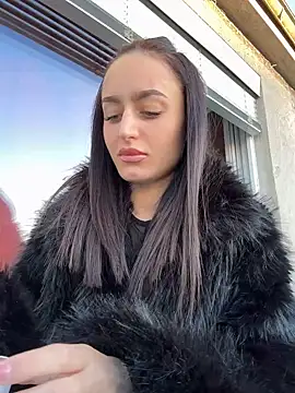 Snapshot of Zeyna1 chatting on 01/27/25, 03:07 Zeyna1 online show from 01/27/25, 03:07