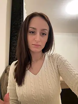 Snapshot of Zeyna1 chatting on 03/03/25, 05:18 Zeyna1 online show from 03/03/25, 05:18