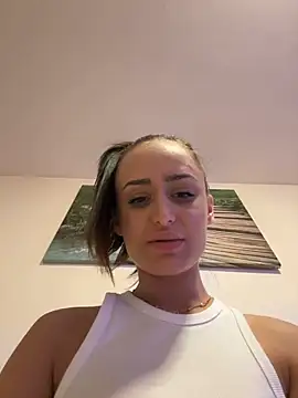 Snapshot of Zeyna1 chatting on 03/14/25, 07:12 Zeyna1 online show from 03/14/25, 07:12