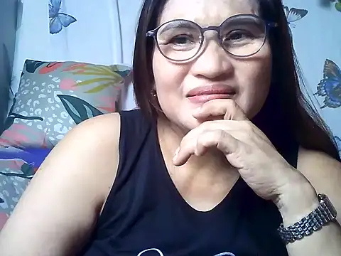 Snapshot of Amazing_Angel22 chatting on 06/25/26, 07:57 Amazing Angel22 online show from 06/25/26, 07:57
